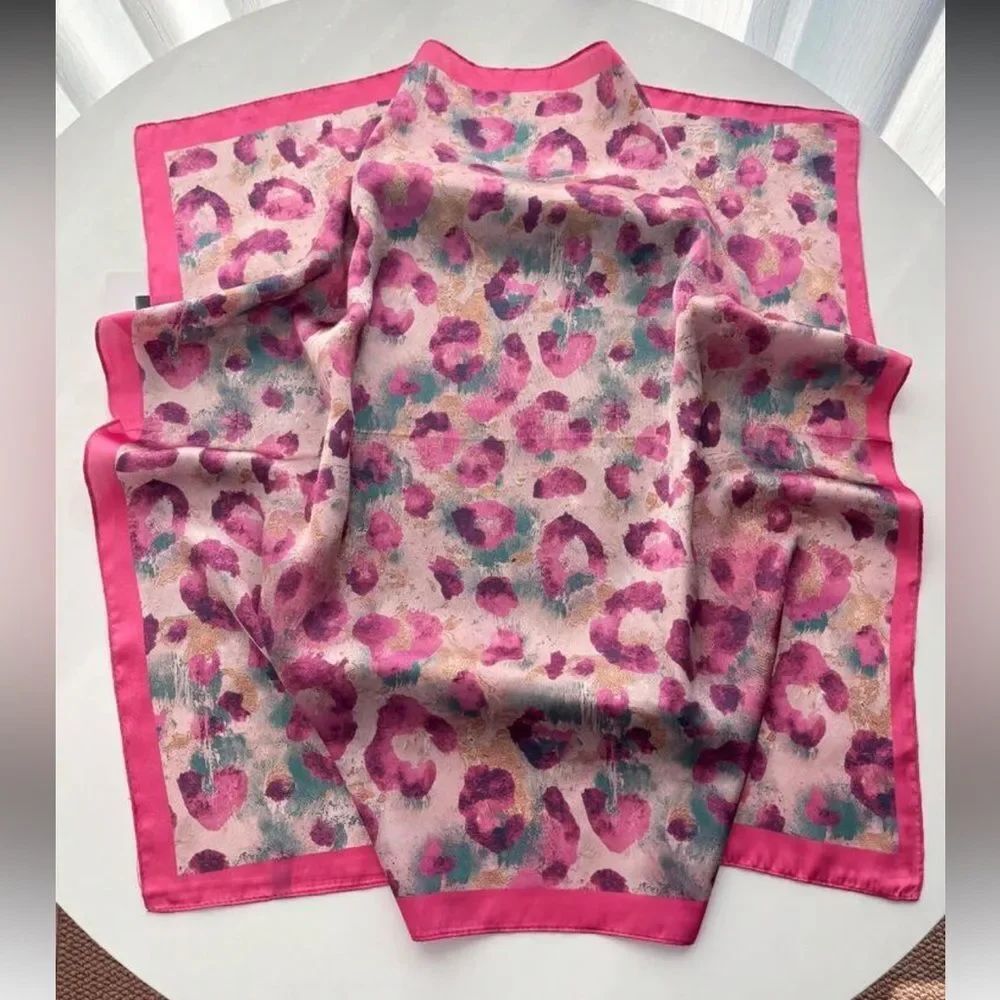 Pink Leopard Print Scarf P98